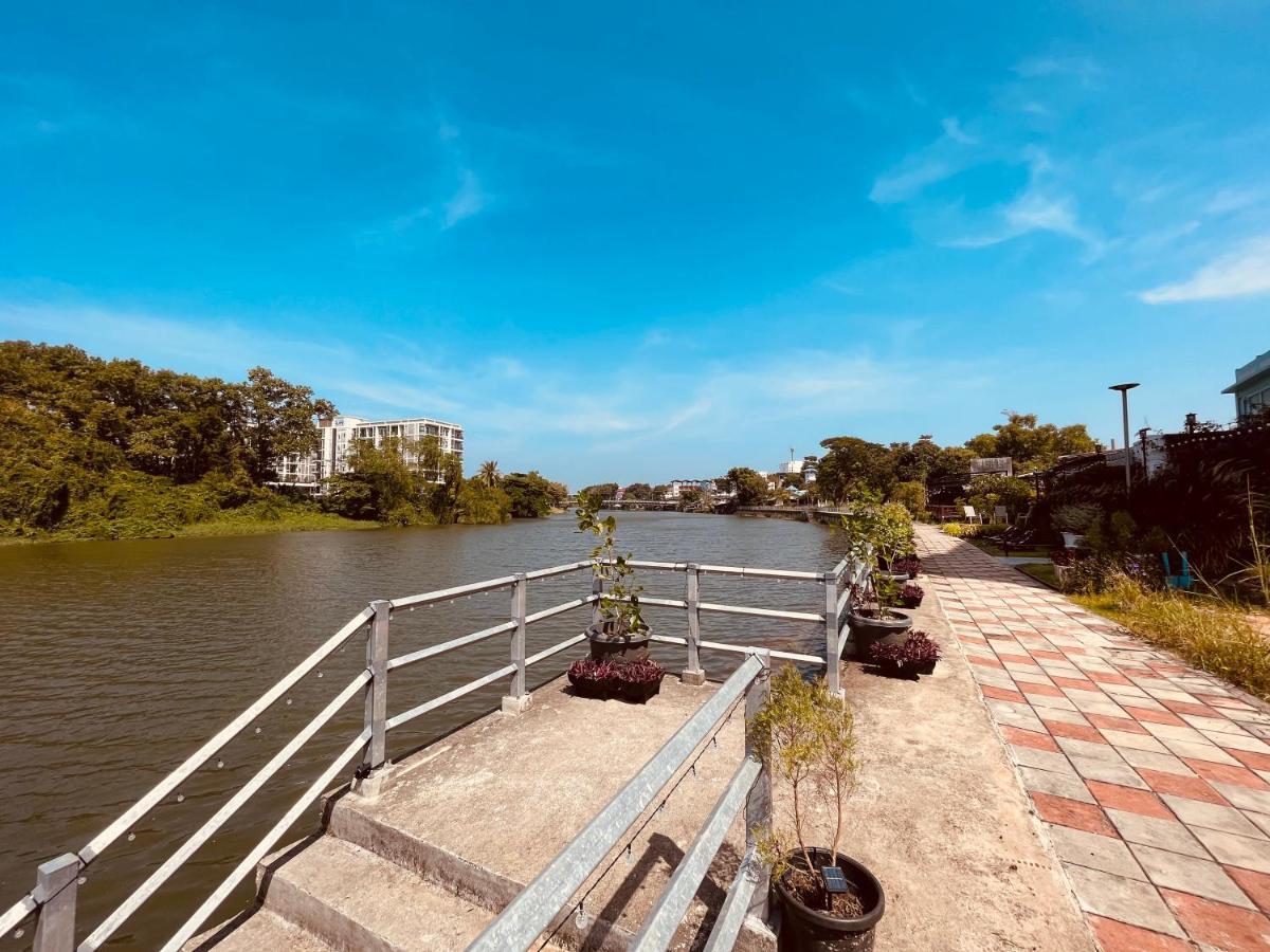 Usabai Riverside Boutique Hotel Chanthaburi Exterior foto